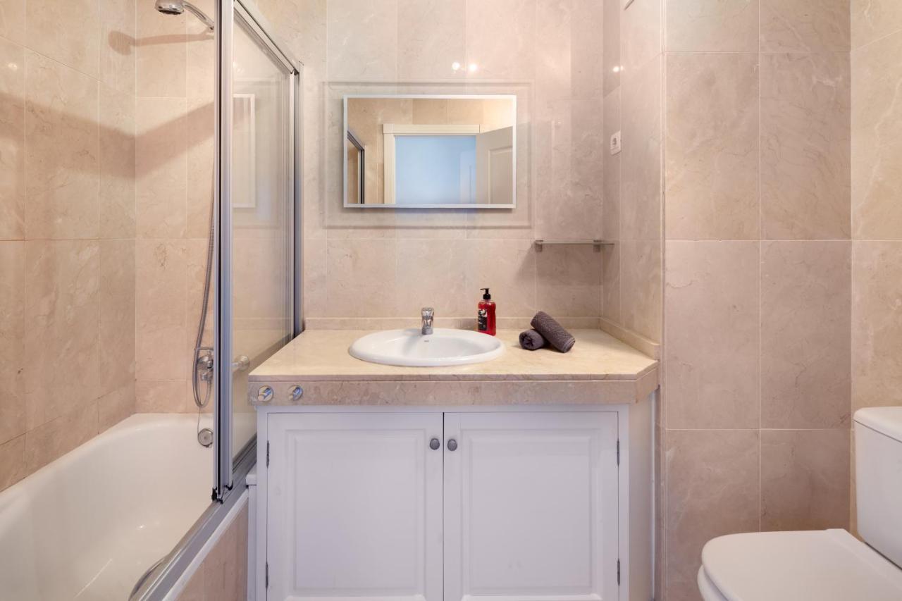 Sea View Apartment Торокс Екстериор снимка